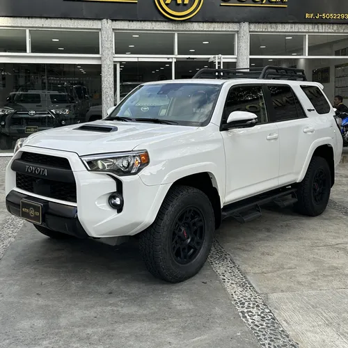 Toyota 4Runner TRD Pro 2024 Blanco Caracas