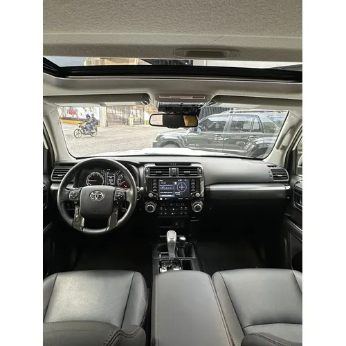 Toyota 4Runner TRD PRO 2024 Blanco Caracas