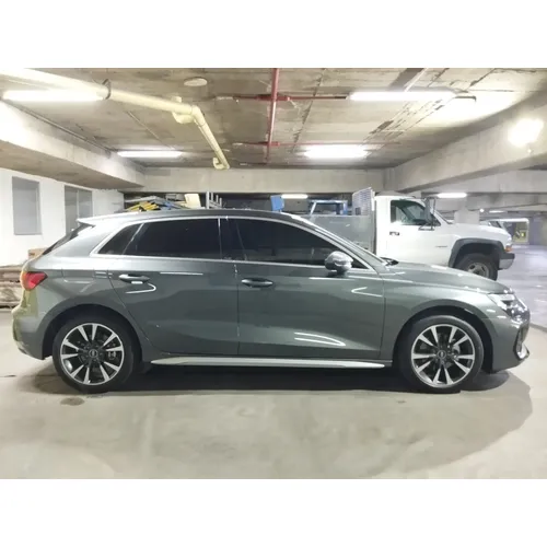 Audi A3 2024 Gris Caracas