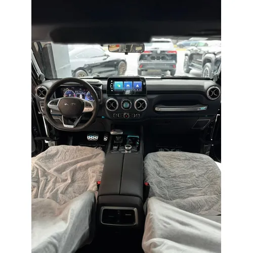 BAIC BJ40 C 2025 Negro Caracas