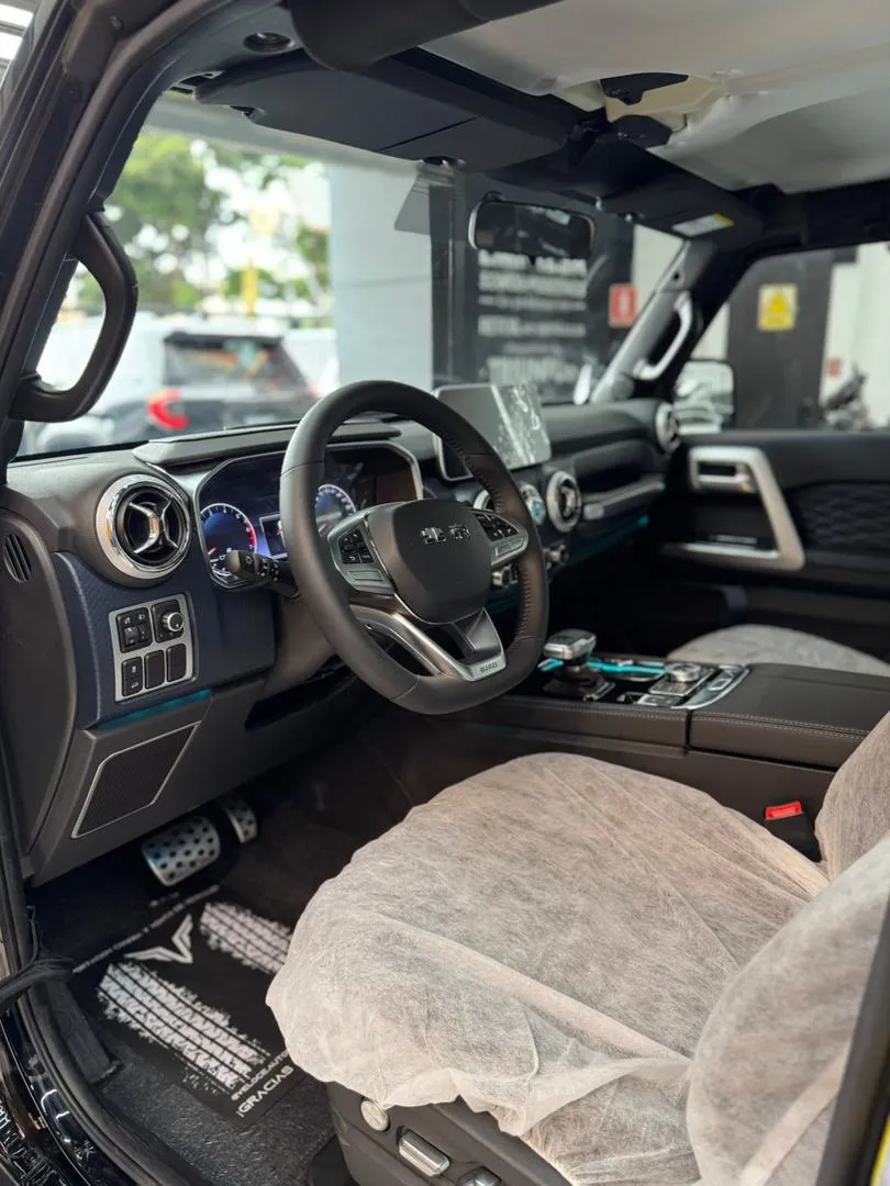 Baic Bj40 C 2025 negro4