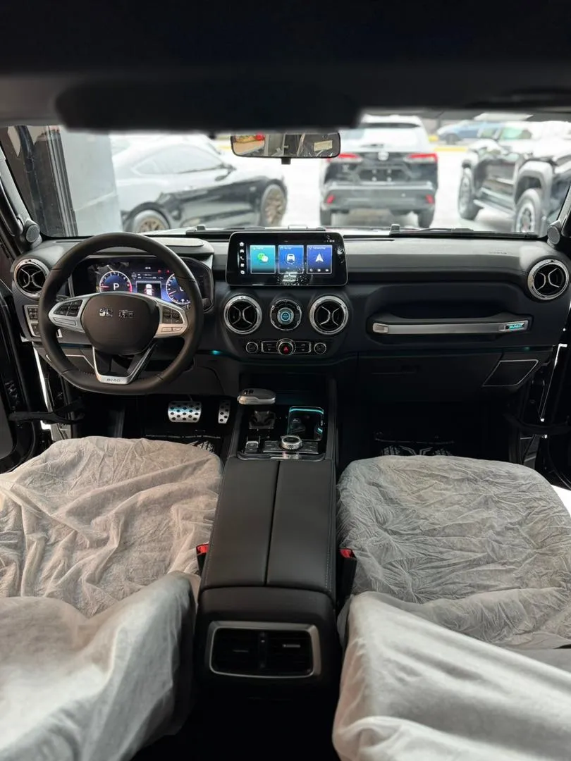 Baic Bj40 C 2025 negro6