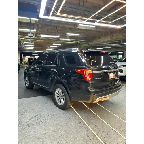 Ford Explorer Limited 2016 Negro Caracas