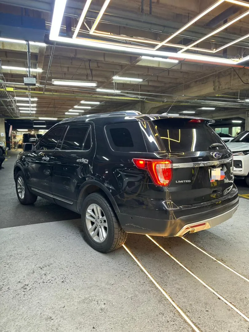 Ford Explorer Limited 2016 Negro Caracas