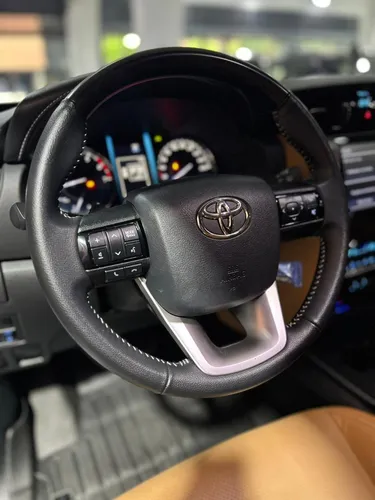 Toyota Fortuner VX.R 2025 Blanco Caracas