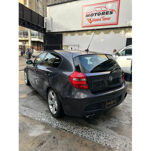 BMW 130i serie 1 2008 Gris Caracas