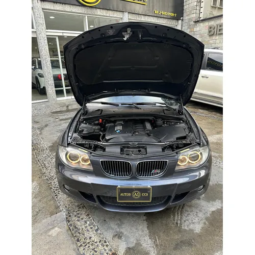 BMW 130i serie 1 2008 Gris Caracas