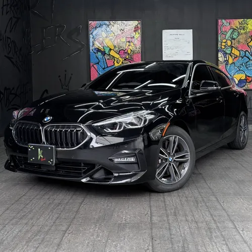 BMW 225i 2021 Negro Caracas