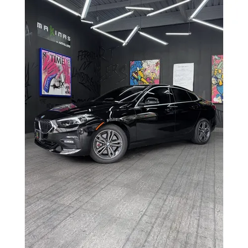 BMW 225i 2021 Negro Caracas