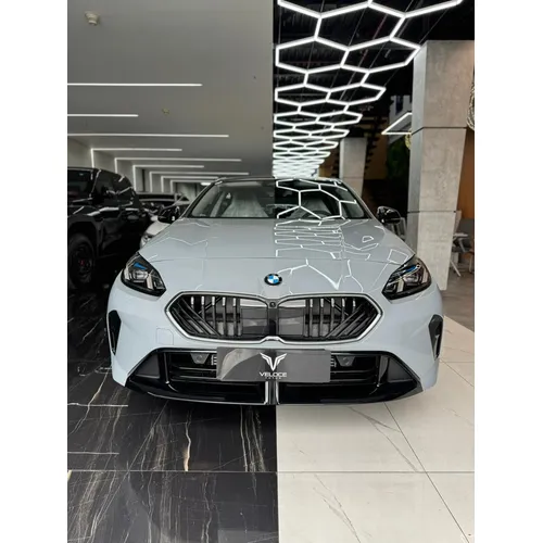 BMW 225L 2025 Gris Caracas