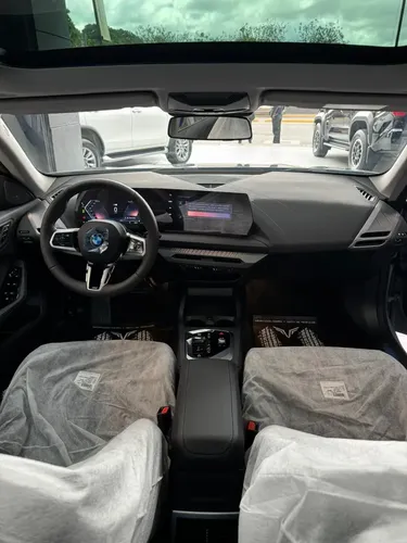 BMW 225L 2025 Gris Caracas
