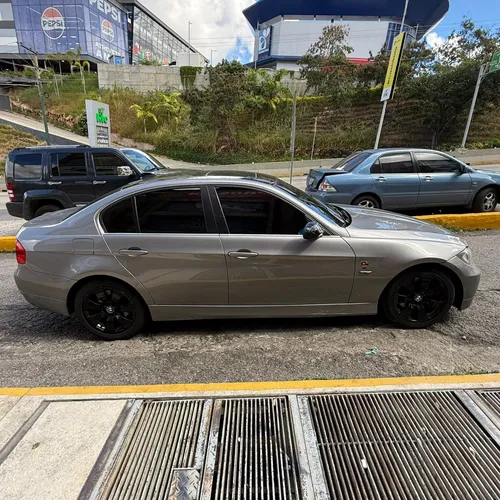 BMW 325I 2007 Gris Caracas