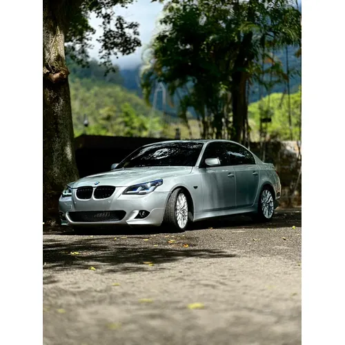 BMW 550i 2006 Gris Caracas