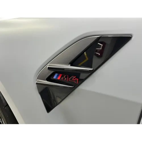 BMW M 4 2023 Gris Caracas