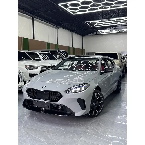 BMW 225L 2025 Gris Caracas