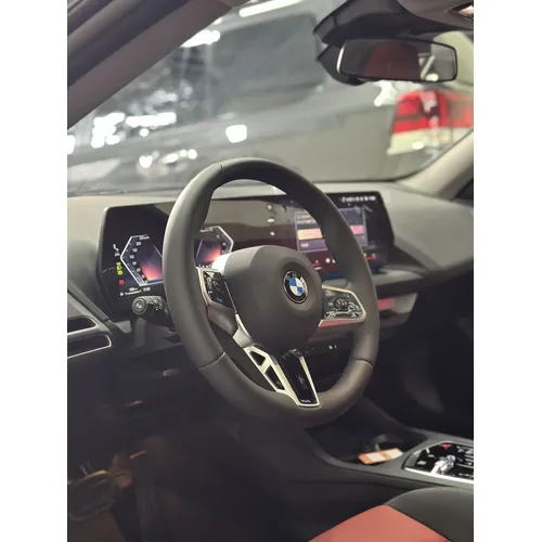 BMW 225L 2025 Gris Caracas