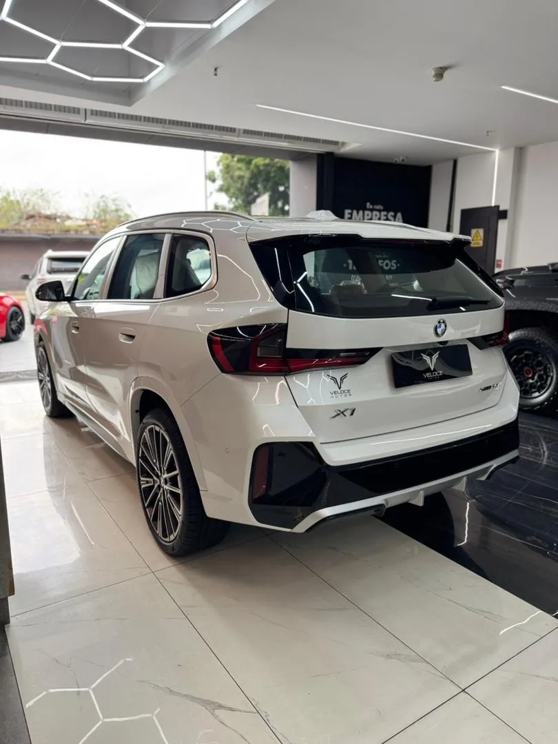 BMW X1 Xdrive 25li 2025 Blanco Caracas