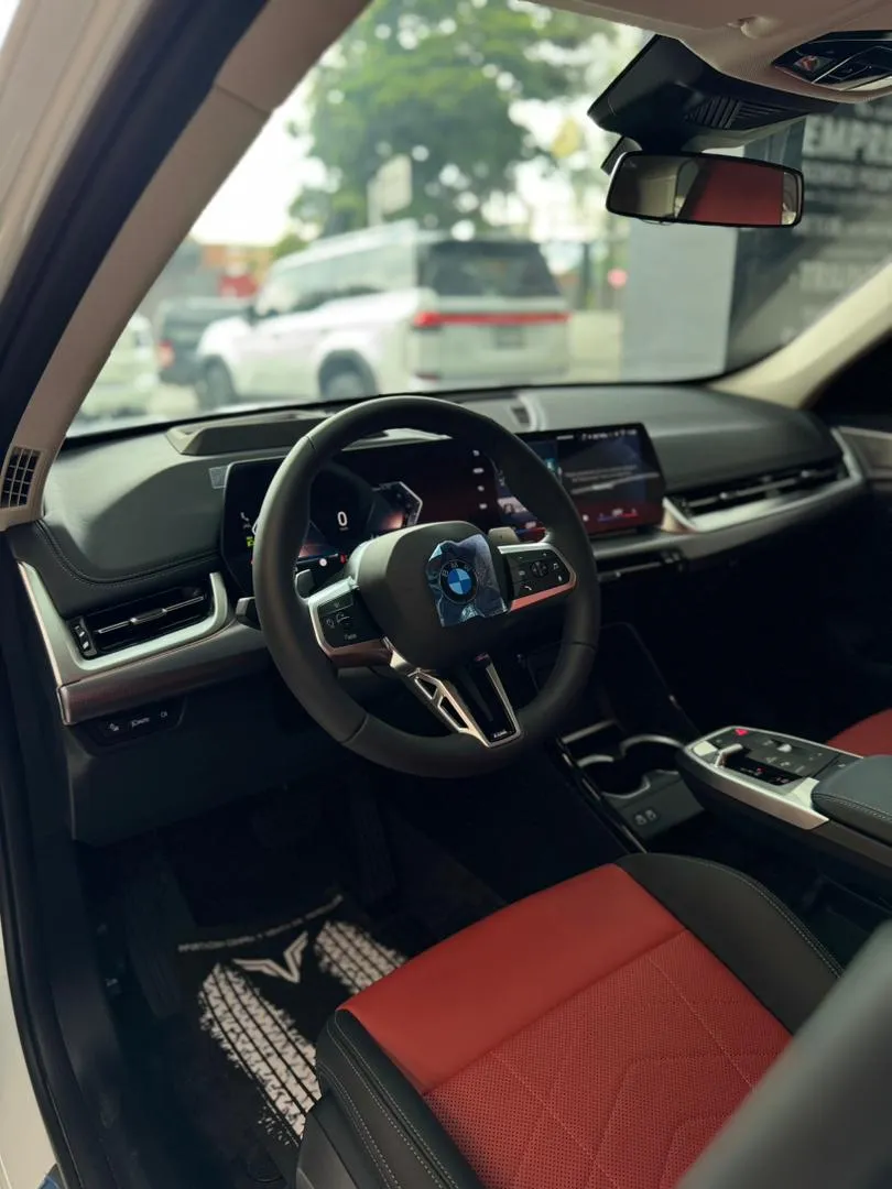 Bmw X1 Xdrive 25li 2025 blanco4