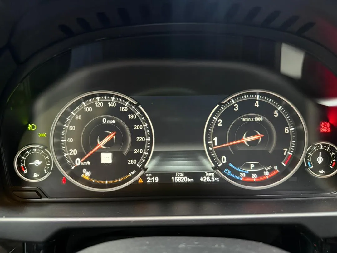 Bmw X6 Drive 2015 50i blanco9