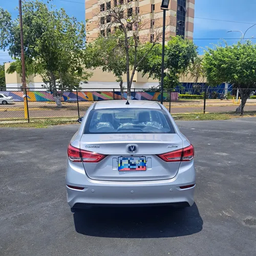 Changan Alsvin 2025 Plateado Puerto La Cruz