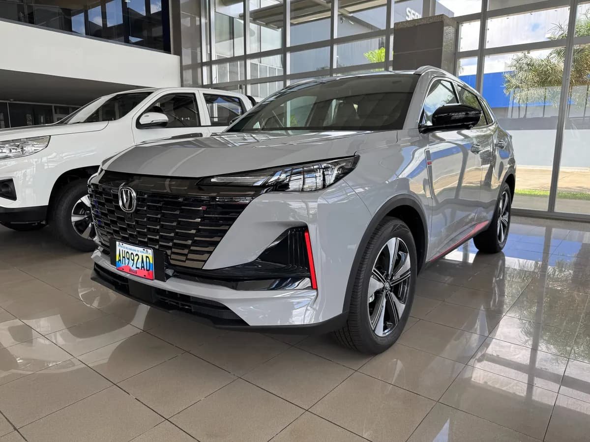 Changan CS55 Plus Automática 2025 Gris