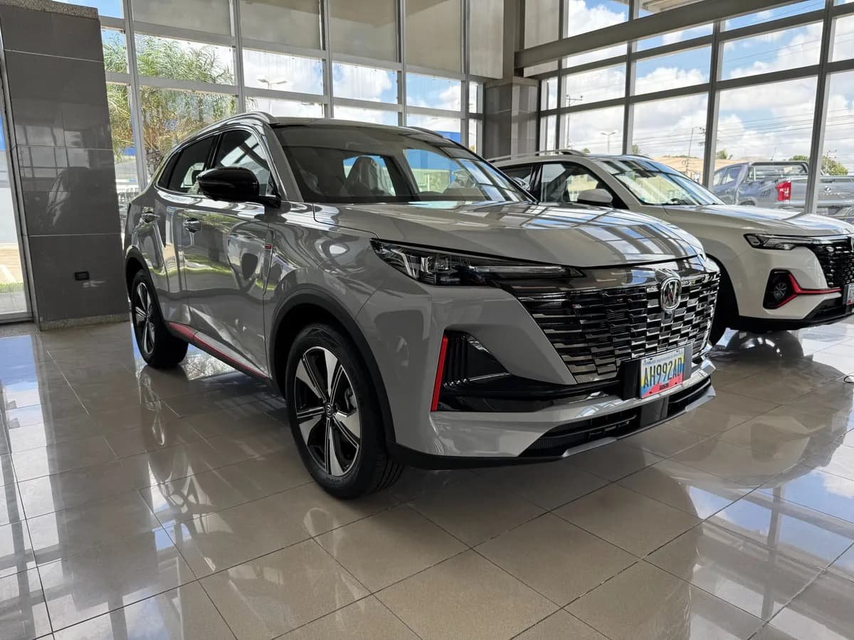 Changan CS55 Plus Automática 2025 Gris