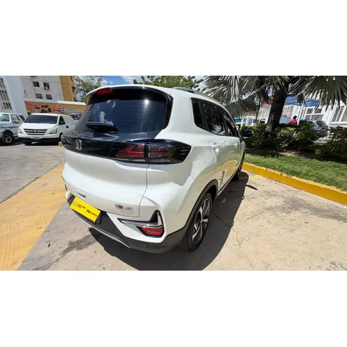 Changan CS 15 2023 Blanco Maracay