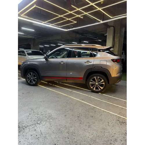 Changan CS 35 2026 Plateado Caracas