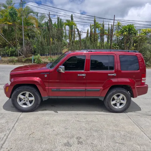 Jeep Cherokee Sport 2015 Rojo Caracas