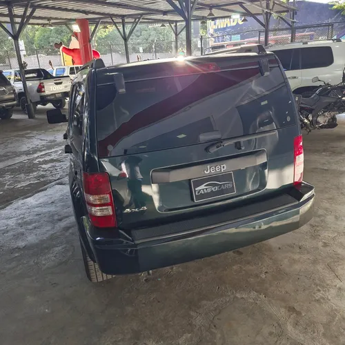 Jeep Cherokee kk 2013 Verde Caracas