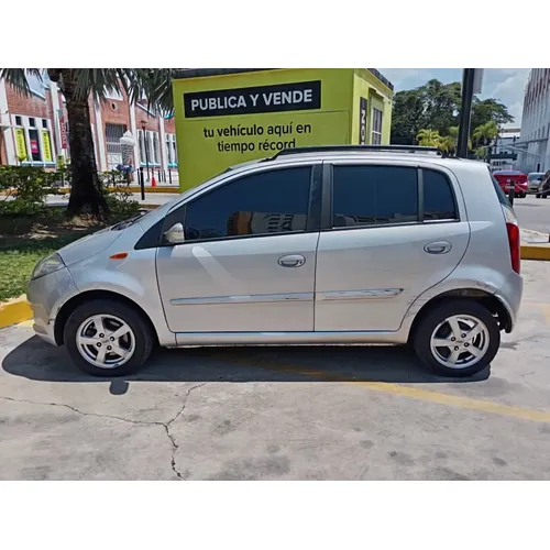 Chery Arauca 2014 Plateado Caracas
