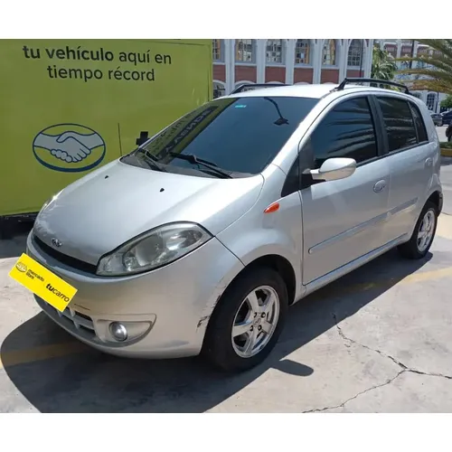 Chery Arauca 2014 Plateado Caracas