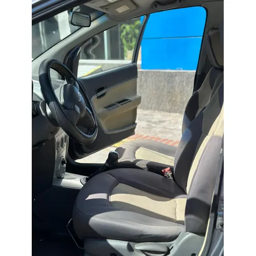 Chery Arauca 2014 Gris Caracas