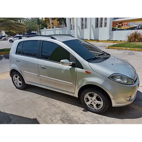 Chery Arauca 2014 Plateado Caracas