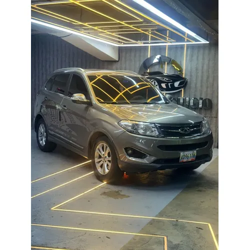 Chery Grand Tiggo 2016 Gris Caracas