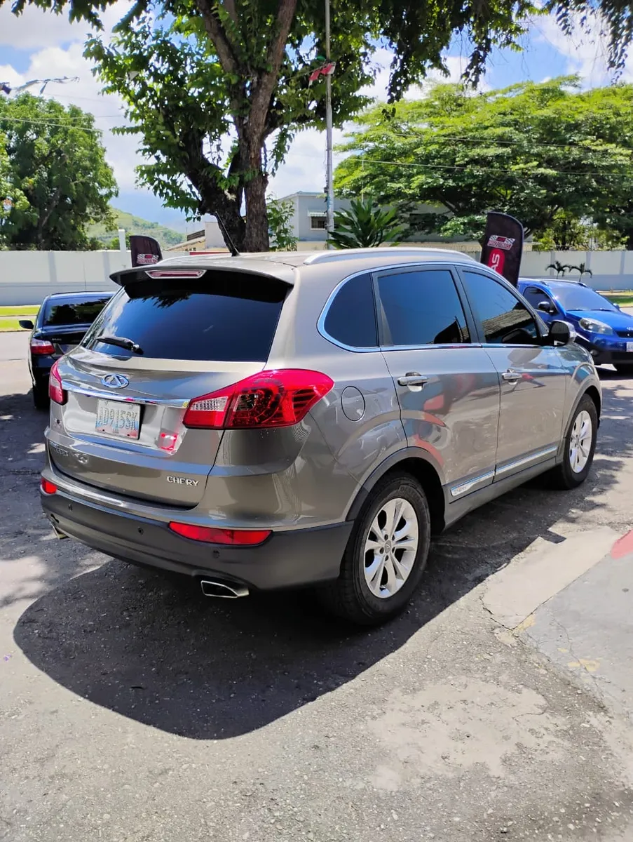 Chery Grand Tiggo 2016 Gris Maracay