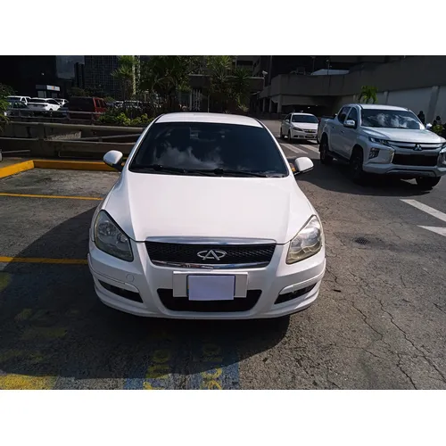 Chery Orinoco 2015 Blanco Caracas