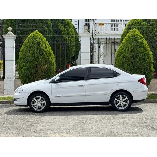 Chery Orinoco 2015 Blanco Caracas