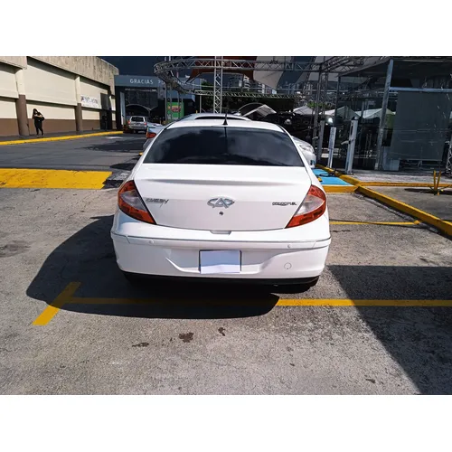 Chery Orinoco 2015 Blanco Caracas