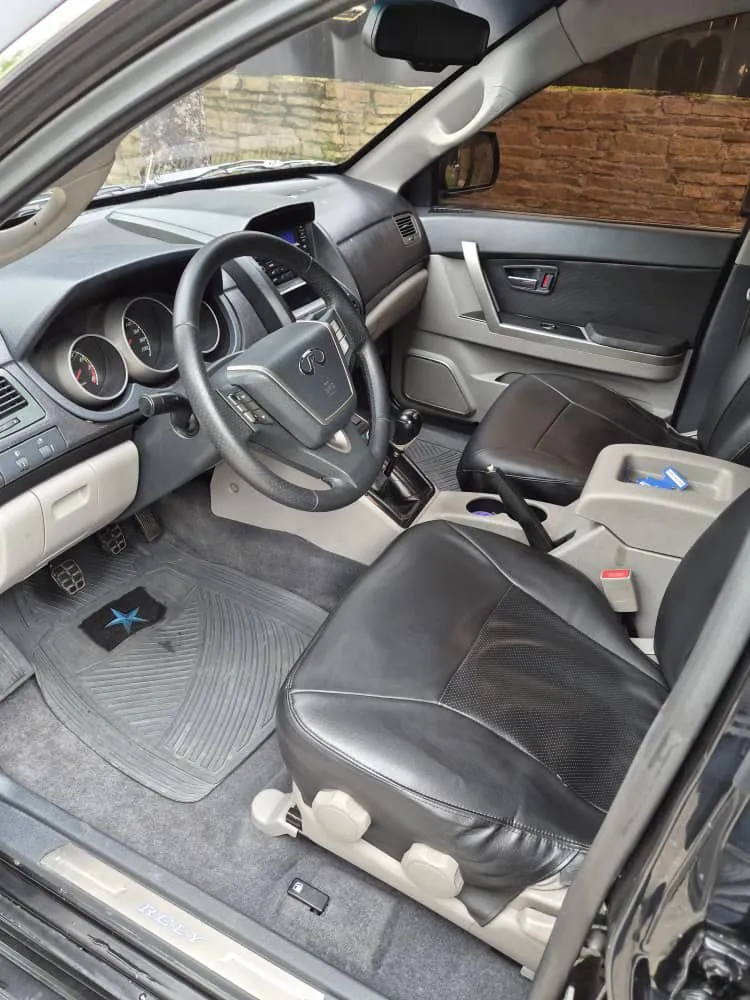 Chery Tiuna X5 2015 Negro Caracas