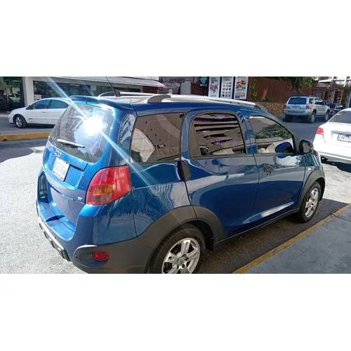 Chery X1 2013 Azul Caracas