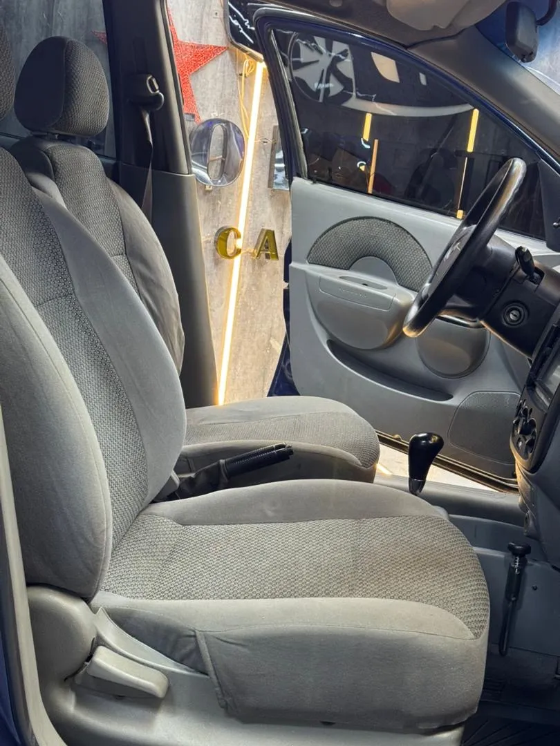 Chevrolet Aveo 2007 1.6 azul4