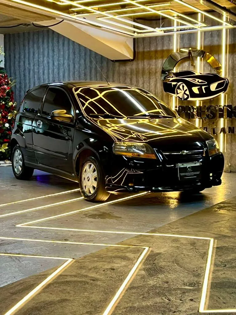 Chevrolet Aveo 2010 Negro Caracas