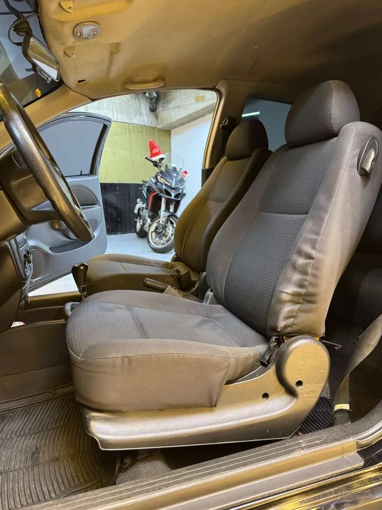 Chevrolet Aveo 2010 Negro Caracas