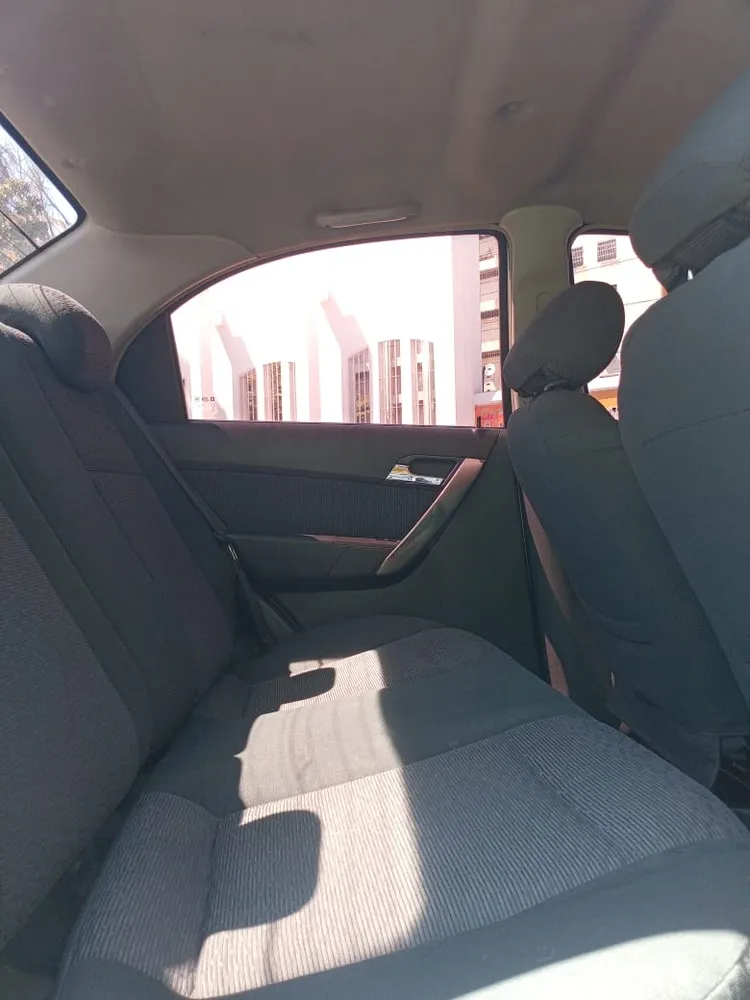 Chevrolet Aveo LT 2011 Plateado Maracay