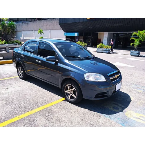 Chevrolet Aveo LT 2013 Gris Caracas