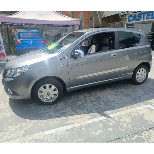 Chevrolet Aveo LT 2013 Gris Caracas