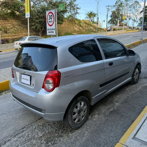 Chevrolet Aveo LT 2012 Plateado Caracas