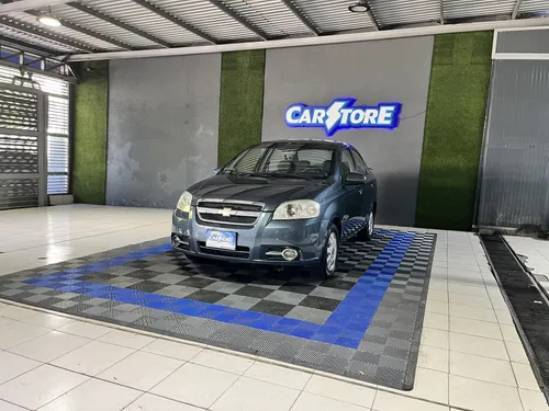 Chevrolet Aveo 2013 Gris Caracas