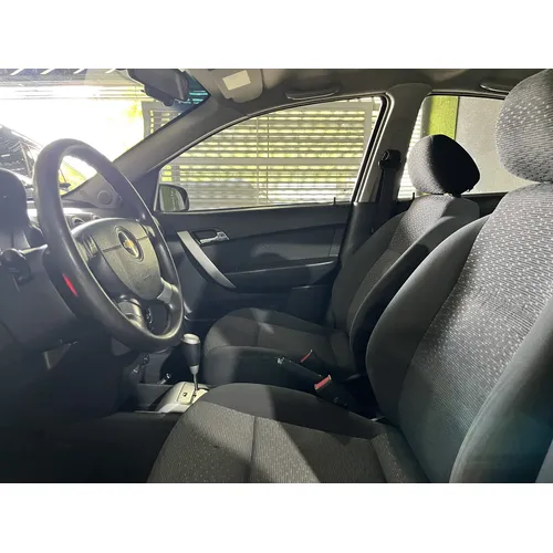 Chevrolet Aveo LT 2013 Gris Caracas